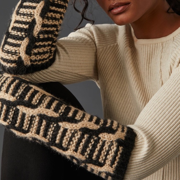 Anthropologie RARE Long Fingerless Gloves / Cable-Knit Sleeves - Picture 6 of 16